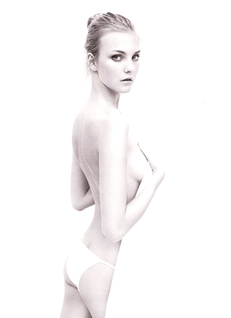 Caroline Trentini nude 8