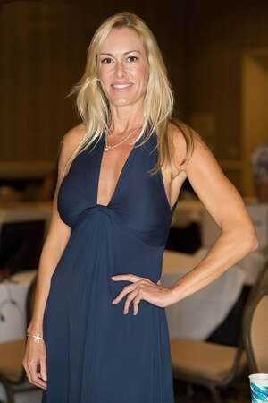 Carrie Jean Yazel