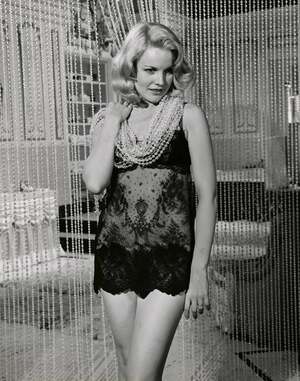 Carroll Baker nude 6