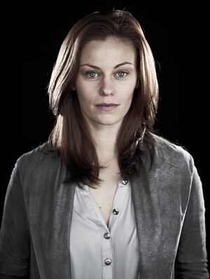 Cassidy Freeman nude 10