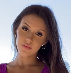 Catalina Ossa nude 5