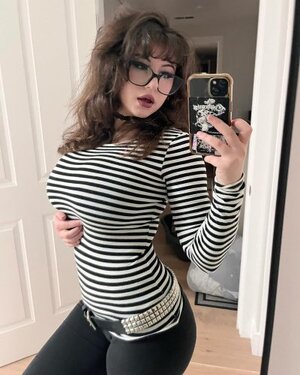 Catfan Machinee nude 11
