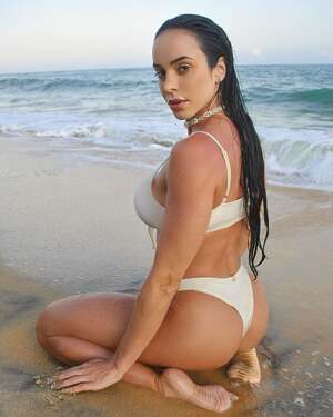 Catia Isabel nude 12