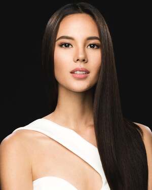 Catriona Gray nude 5