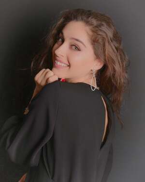 Cemre Baysel nude 12