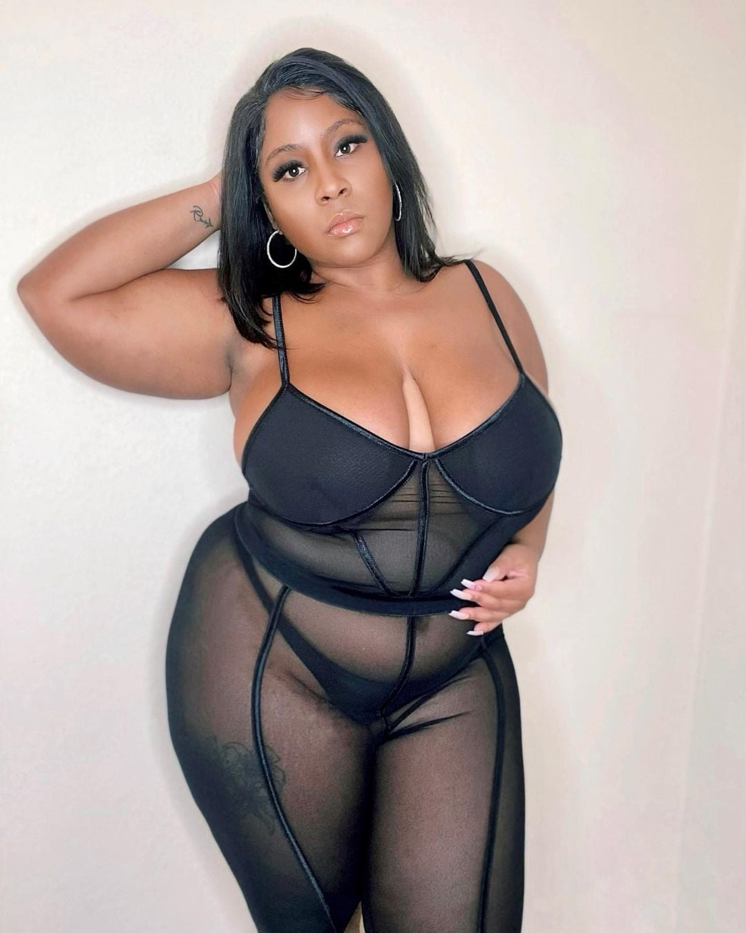 Chae Desara nude 10