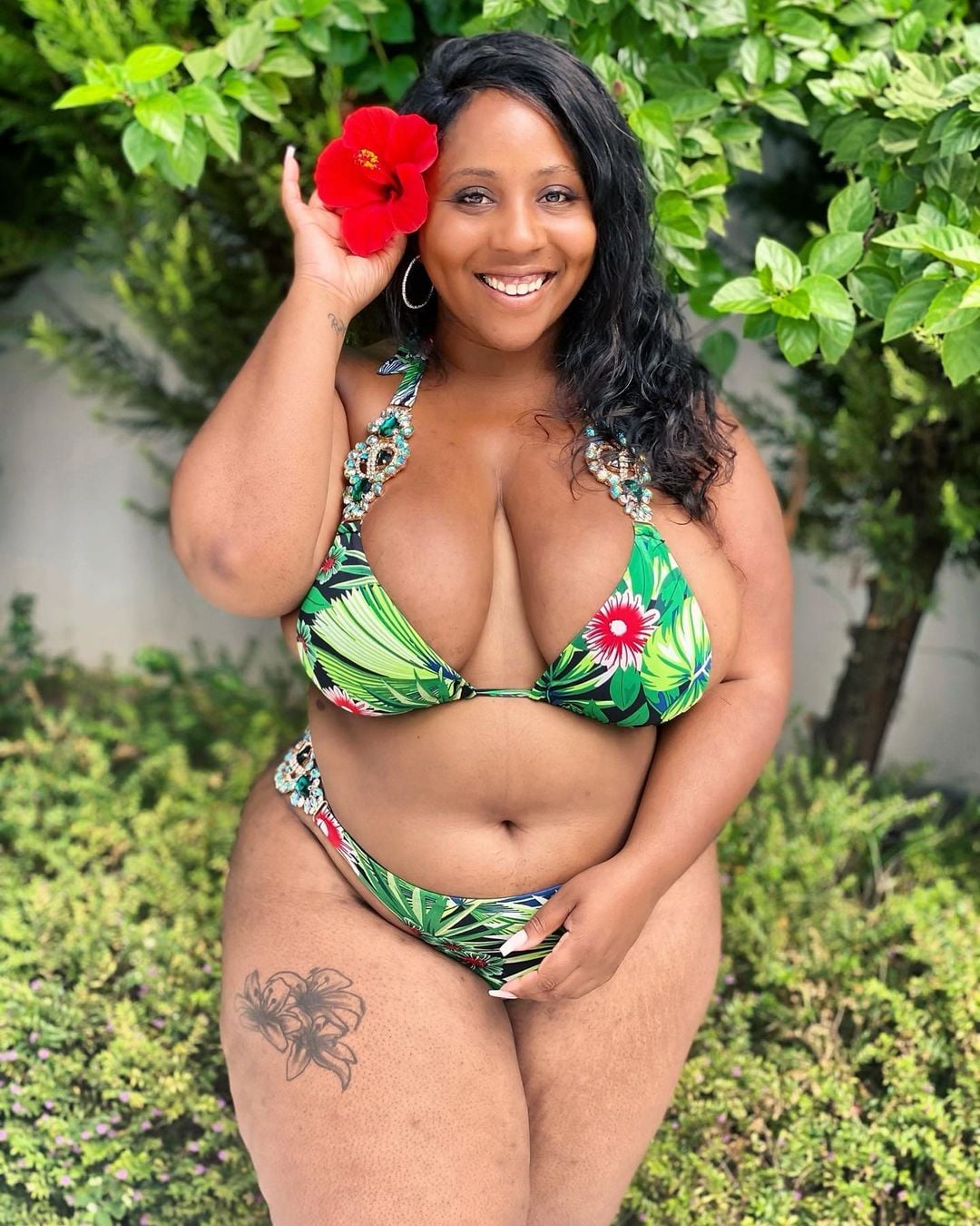Chae Desara nude 11