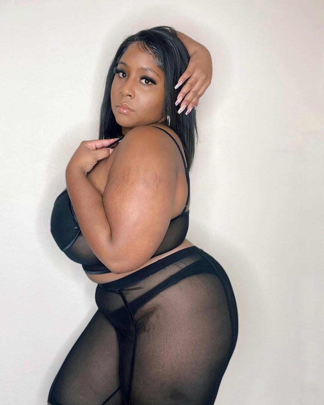 Chae Desara nude 9