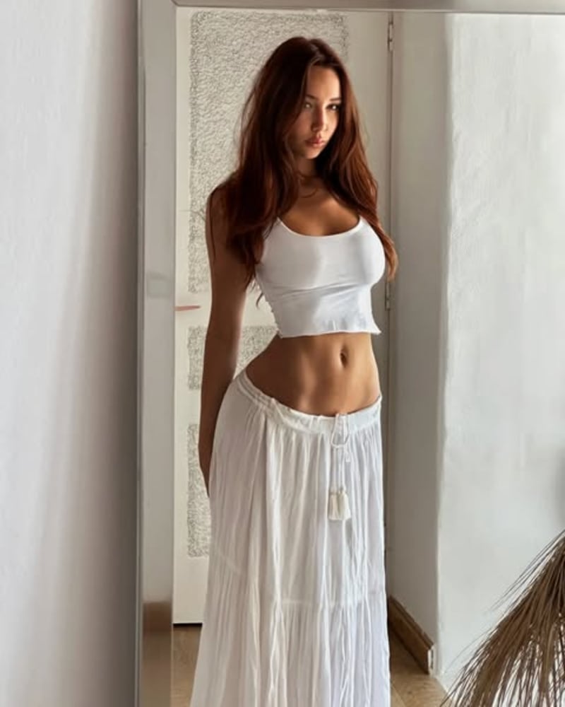 Chana Goyons nude 11