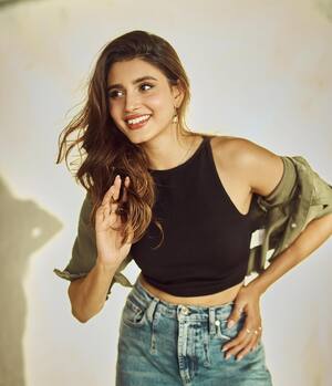 Chandni Bainz nude 5