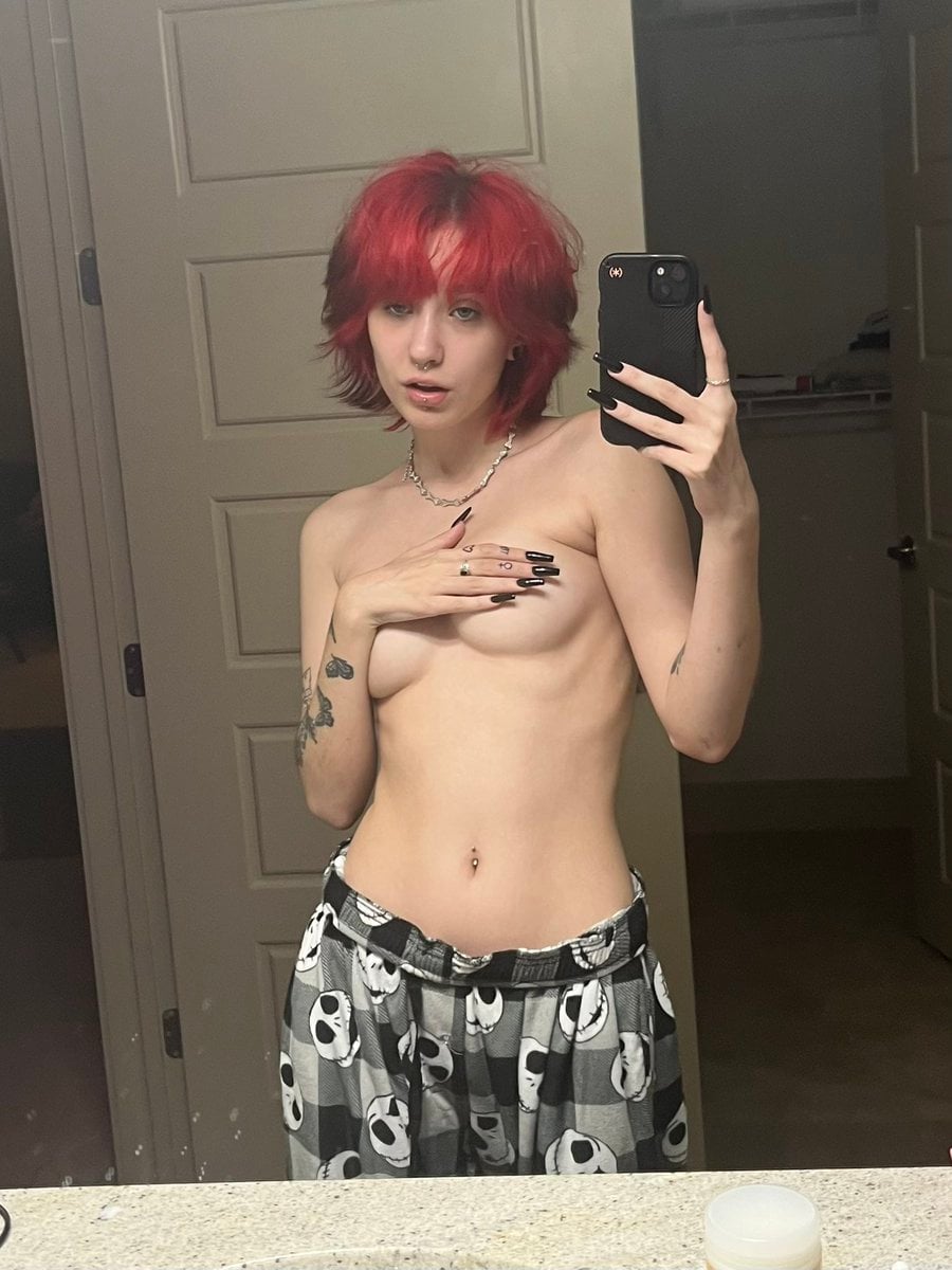 Charley Gray nude 3