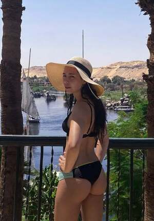 Charlie Danger nude 12