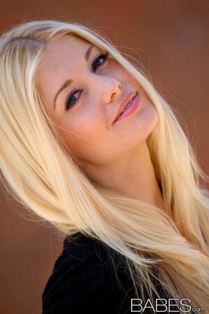 Charlotte Stokely nude 5