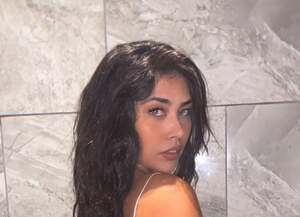 Charmy Kurz nude 6