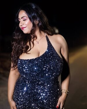 Charu Sharma nude 11