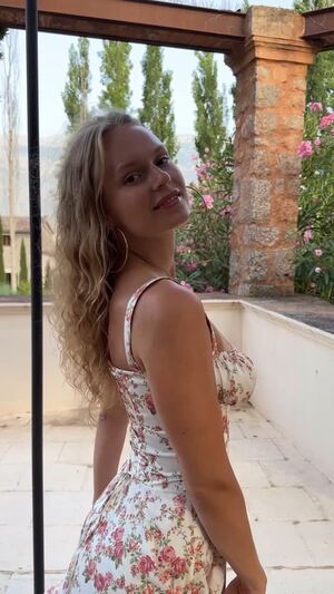 Chillwithkira nude 9
