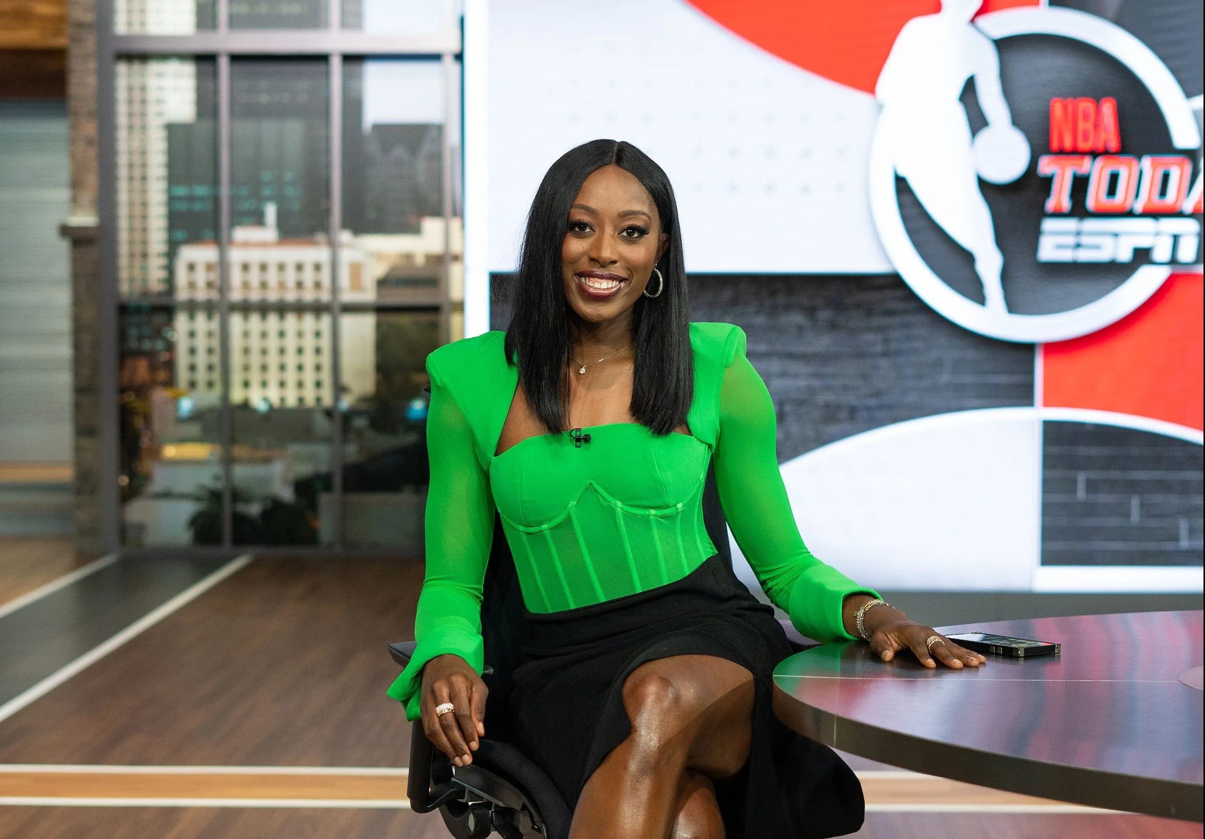 Chiney Ogwumike nude 10
