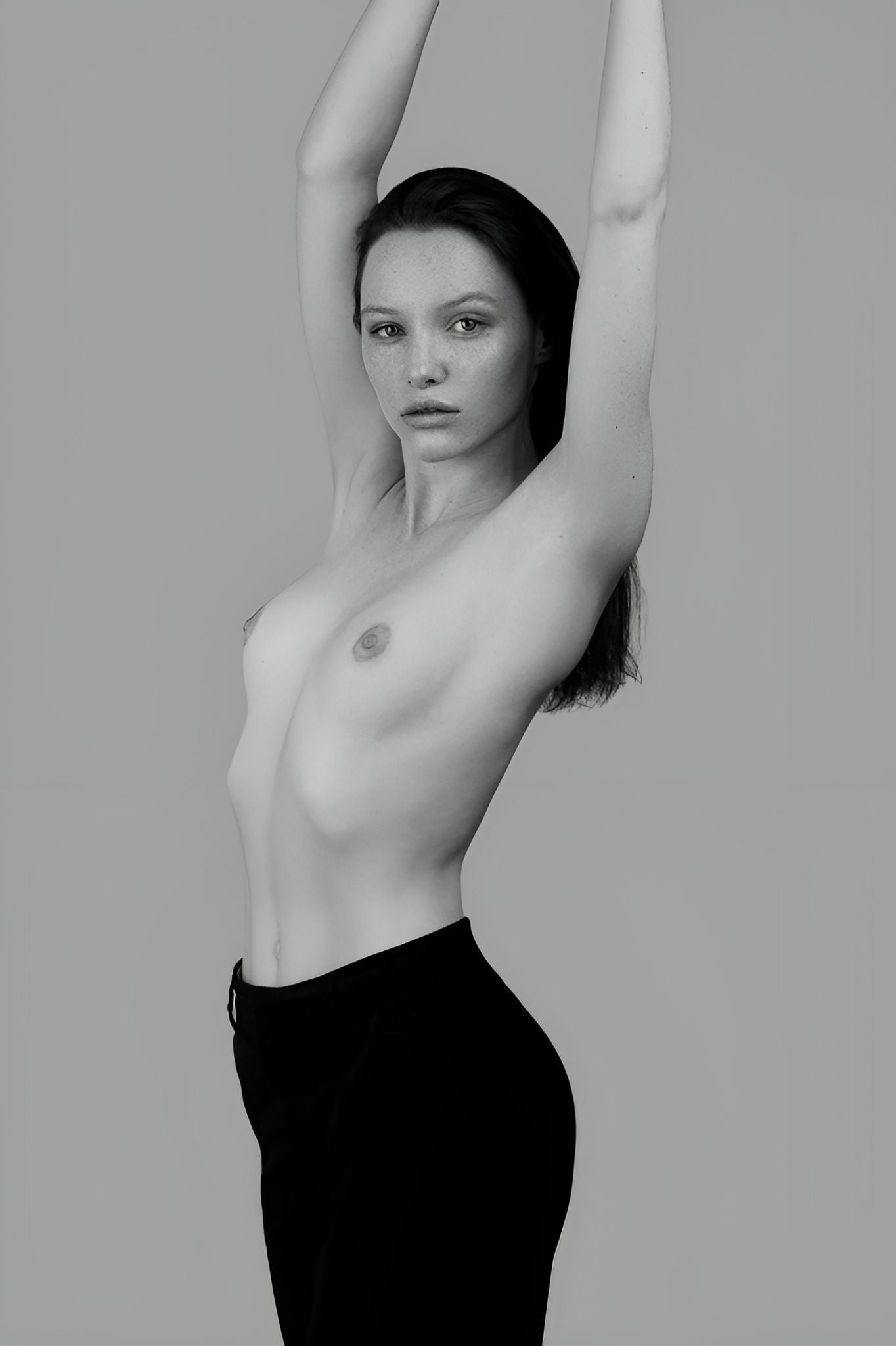 Chloe Dupuis nude 5