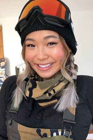 Chloe Kim nude 12