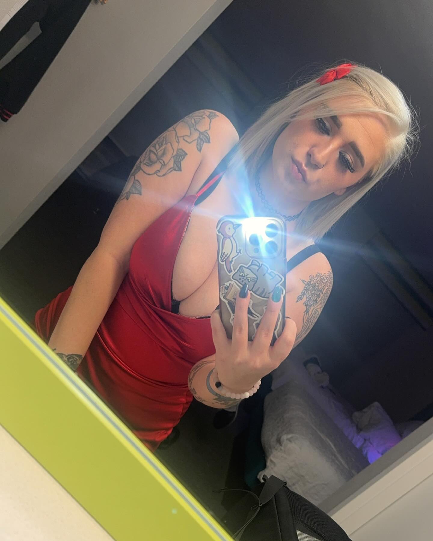 Chloee Mae nude 4
