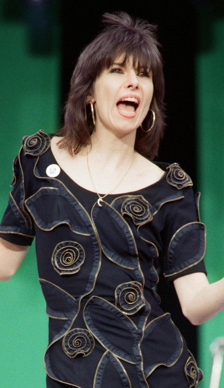 Chrissie Hynde nude 11