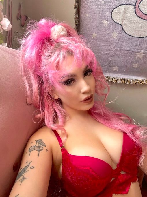 Chrissy Chlapecka nude 9