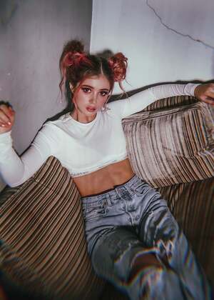 Chrissy Costanza nude 9
