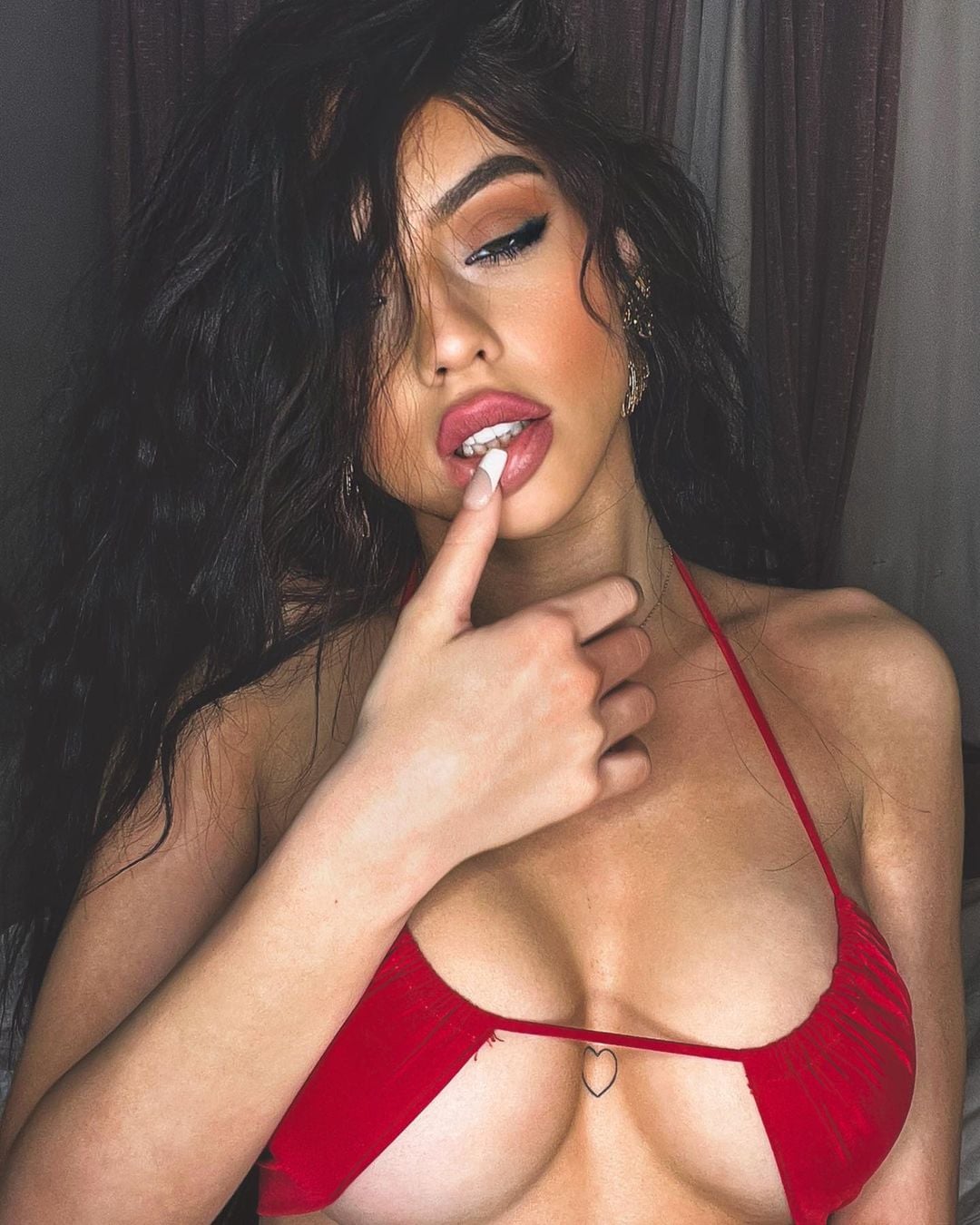 Christina Kalamvokis nude 7
