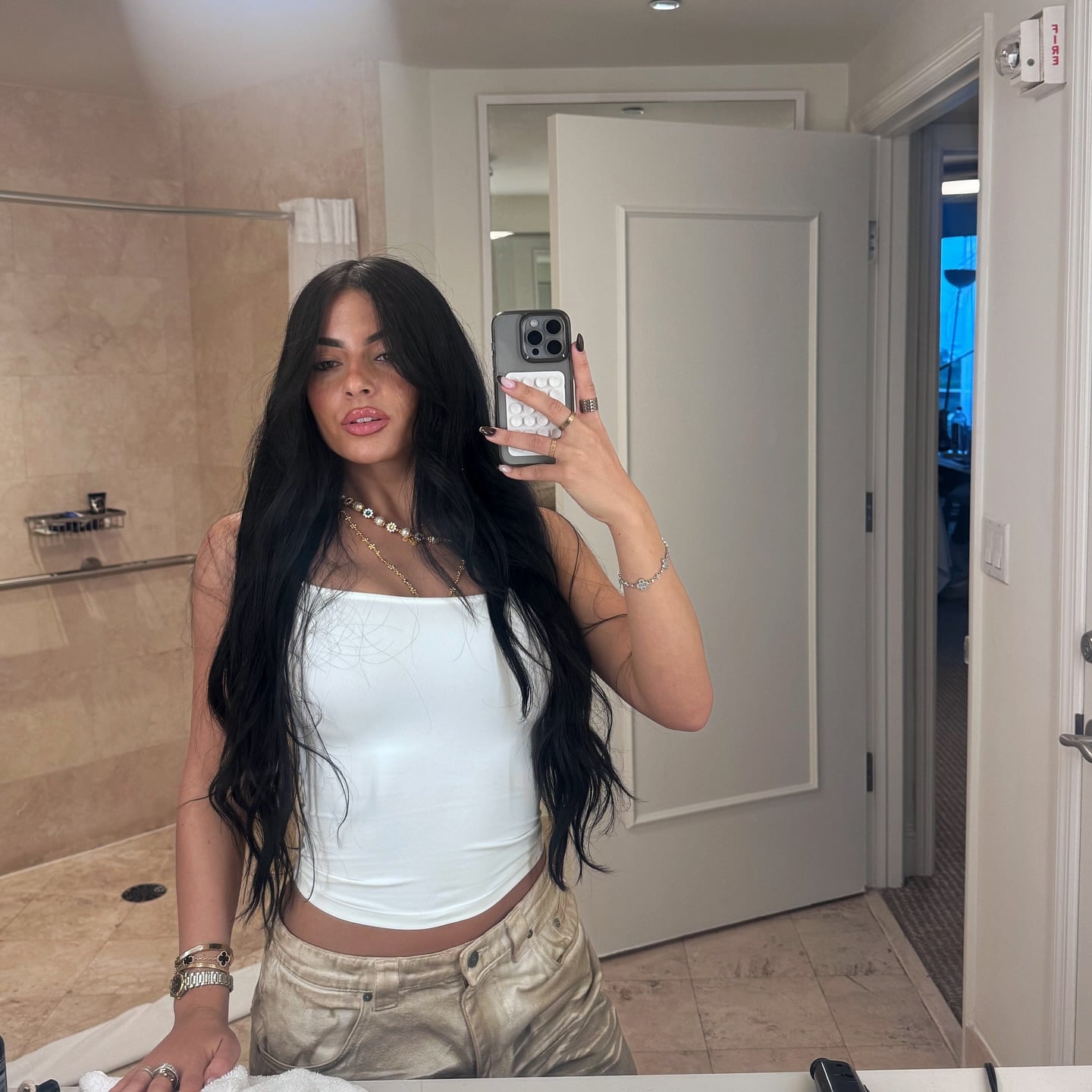 Christina Ottrando nude 9