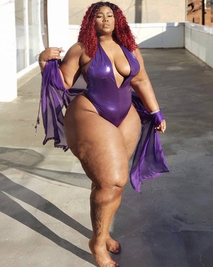 Chrisy Chris nude 6