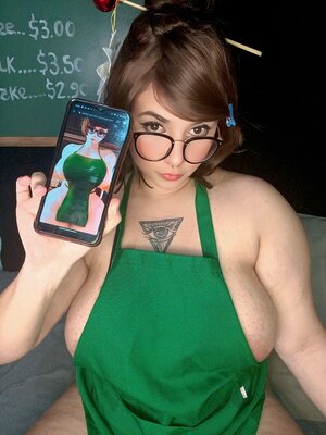 Chubby Waifu nude 8