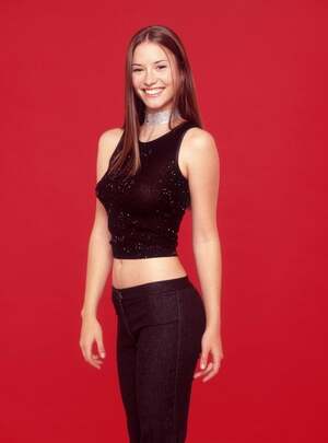 Chyler Leigh nude 4
