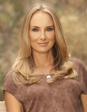 Chynna Phillips nude 3