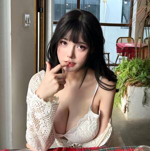 Cigw Pols nude 4
