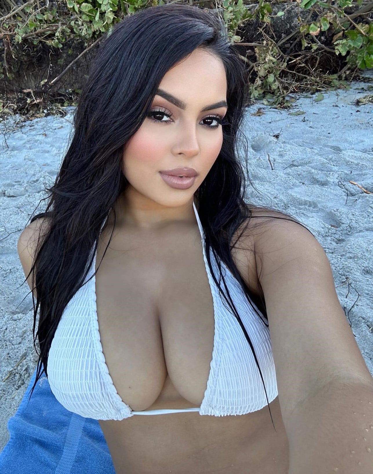 Cindy Gutierrez nude 9