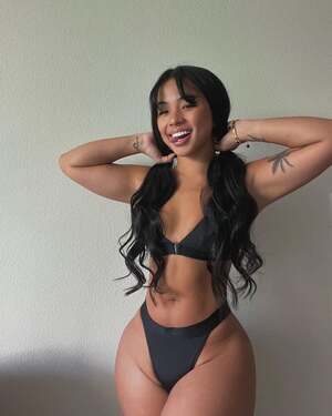 Cindy Tran nude 5