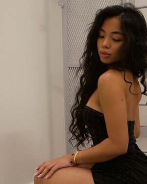 Cindy Tran nude 6