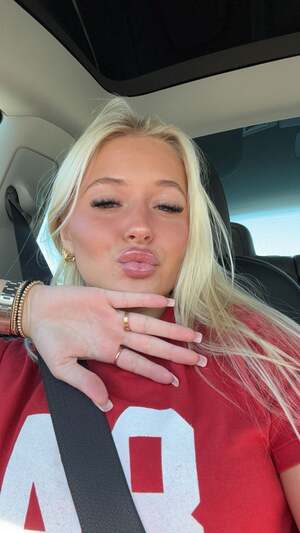 Claire Deyoe nude 7