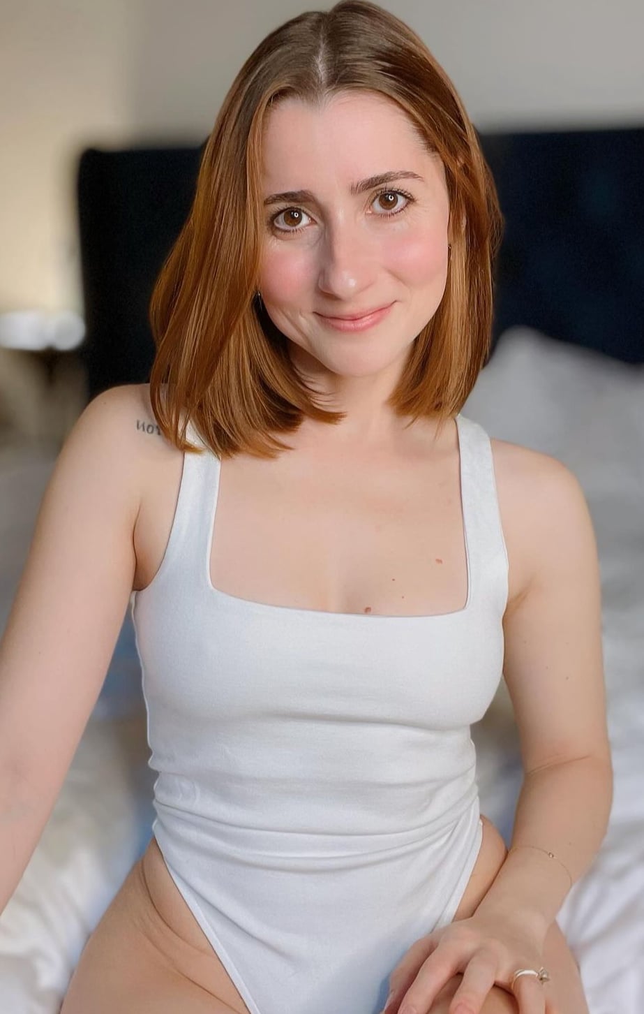 Claire Lambert nude 11