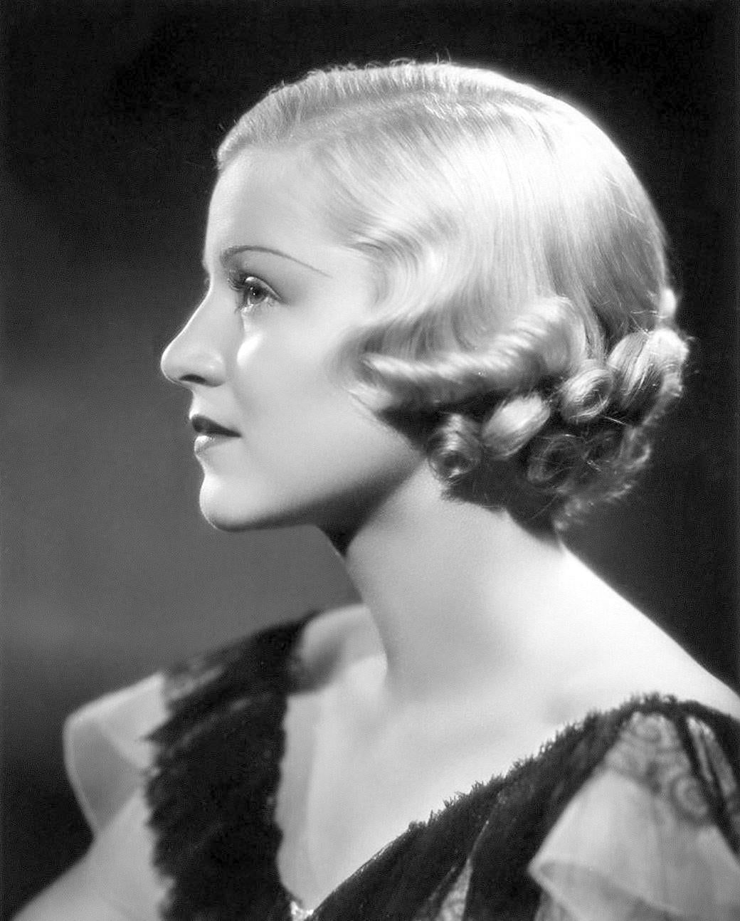 Claire Trevor nude 8