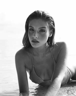 Clarissa Sirica nude 6