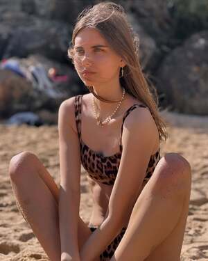 Clarisse Lemoine nude 8