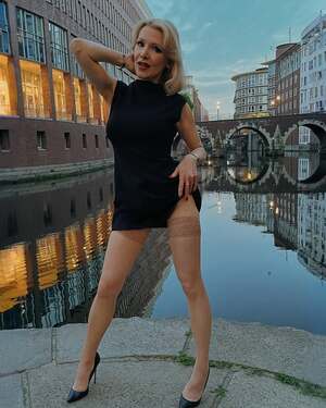 Classy Catrice nude 6