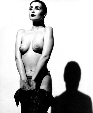 Claudia Koll nude 6