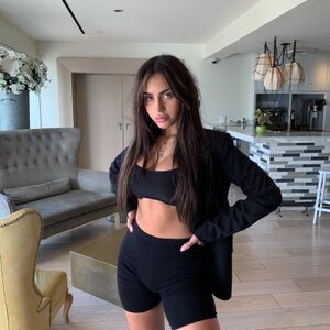 Claudia Tihan nude 4