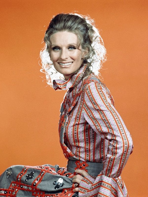 Cloris Leachman nude 4