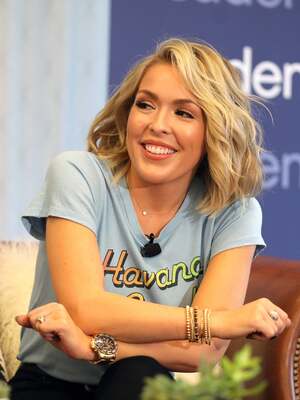 Colleen Wolfe nude 7