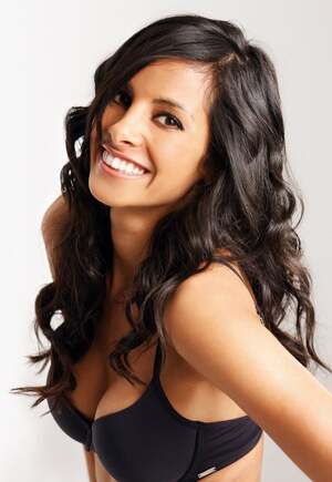Collien Ulmen-Fernandes nude 8