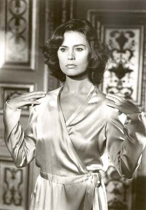 Corinne Clery nude 5