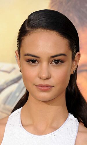 Courtney Eaton nude 11